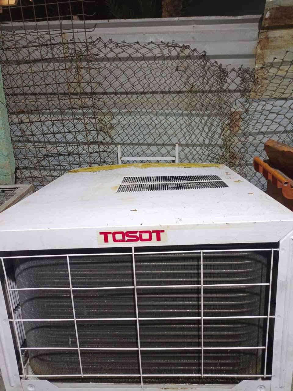 مكيف توسوت طنين روتري تدفه تبريد ماداخل تصليح على وضع شركه سعره  نوع غاز R410 تبريد ثلج على فحص سعره 290 الف مكاني بغداد الأمين شارع نواب وعندي توصيل فقط بغداد ***********
