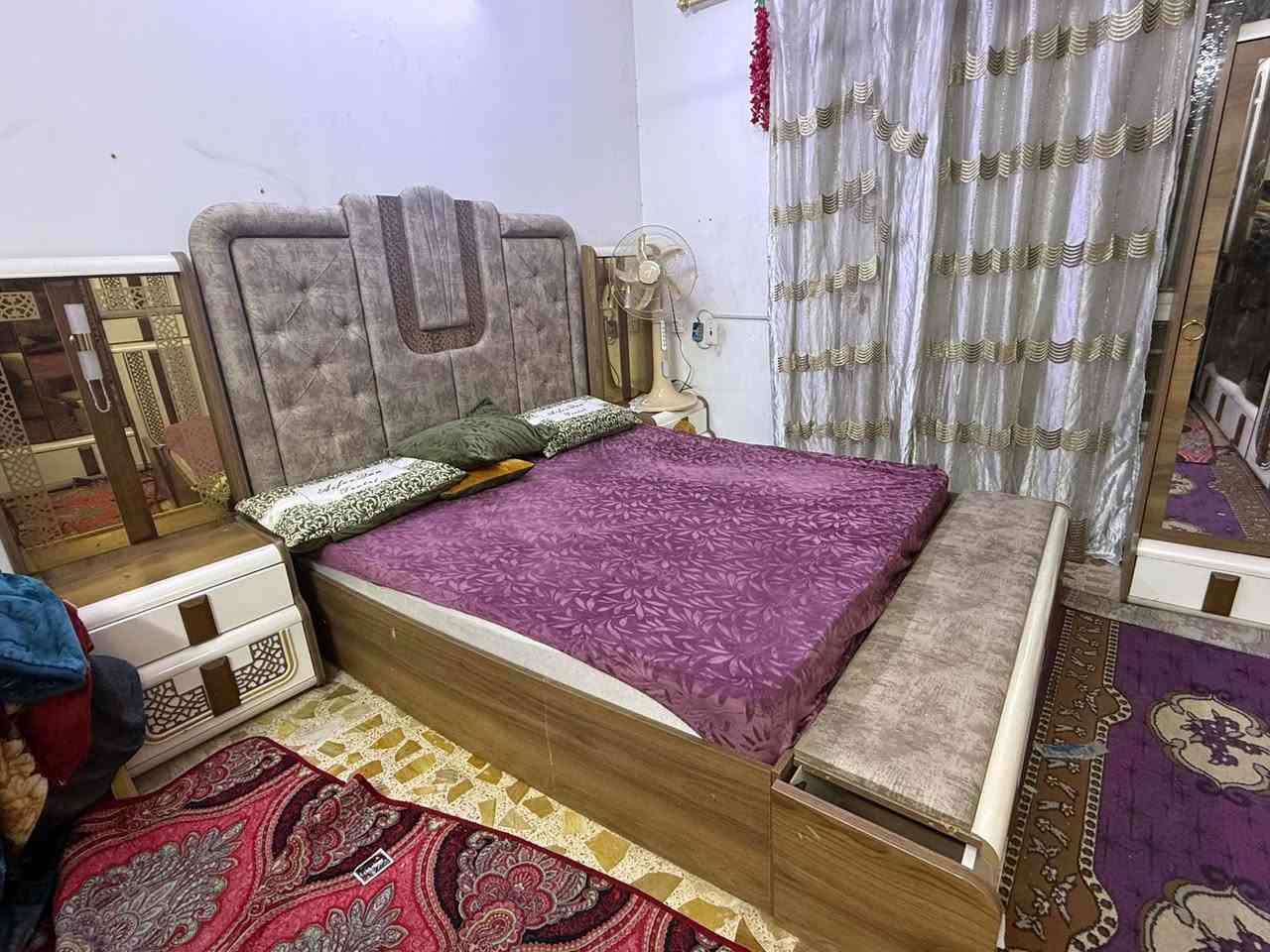 غرفة للبيع
مليون 300 وبيها مجال 

***********
