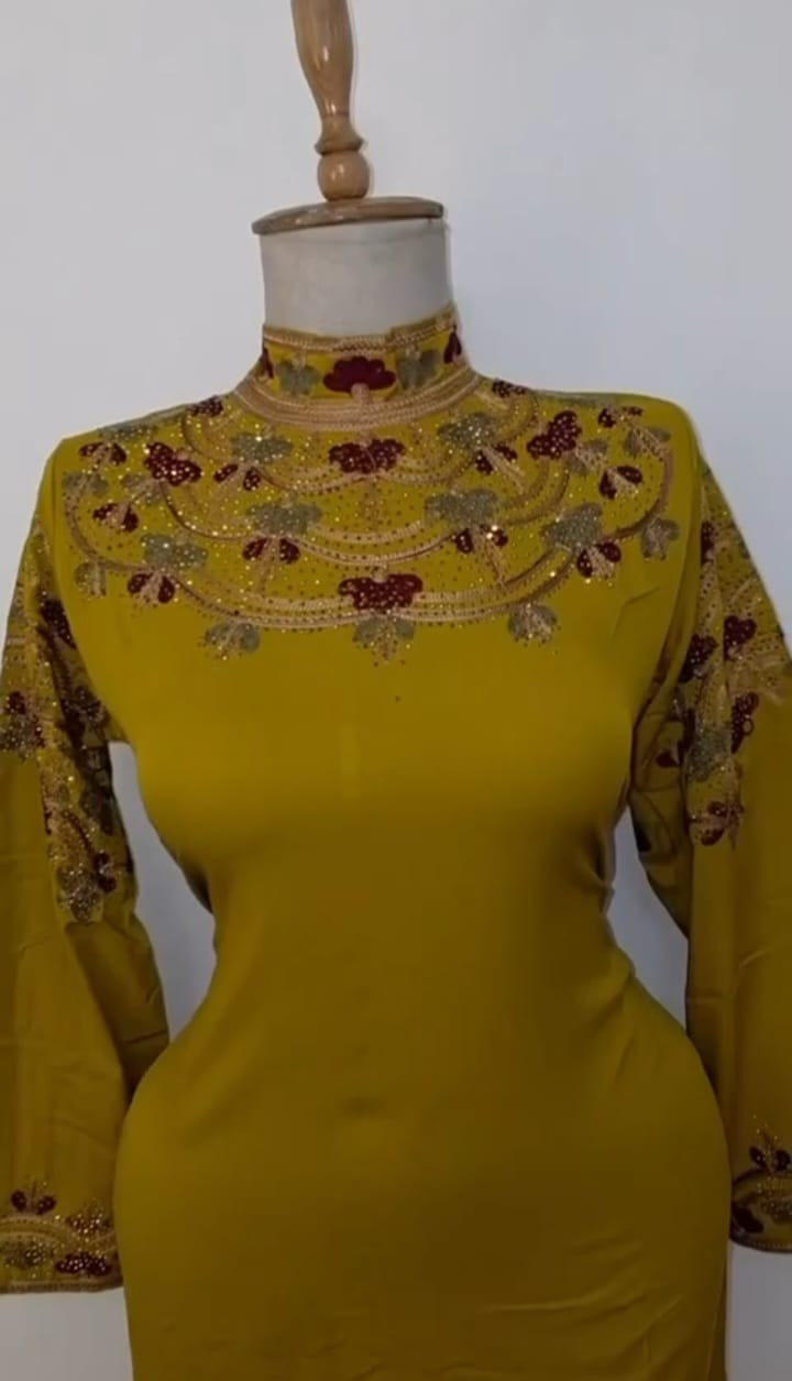 بيت الأناقة والجمال ✨ أزياء راقية لكل إطلالة 👗

كشمير كابوي الأصلي ✨

                                       القياسات المتوفرة: L / XL / XXL
📌 ملاحظة:
- يتوفر فحص عند الاستلام للتأكد من البضاعة.

 توصيل جميع محافظات العراق  🇮🇶


**إذا كنت صاحب هذا الإعلان وتريد حذفه لأي سبب، رجاءا أرسل رسالة إلى الدعم الفني**