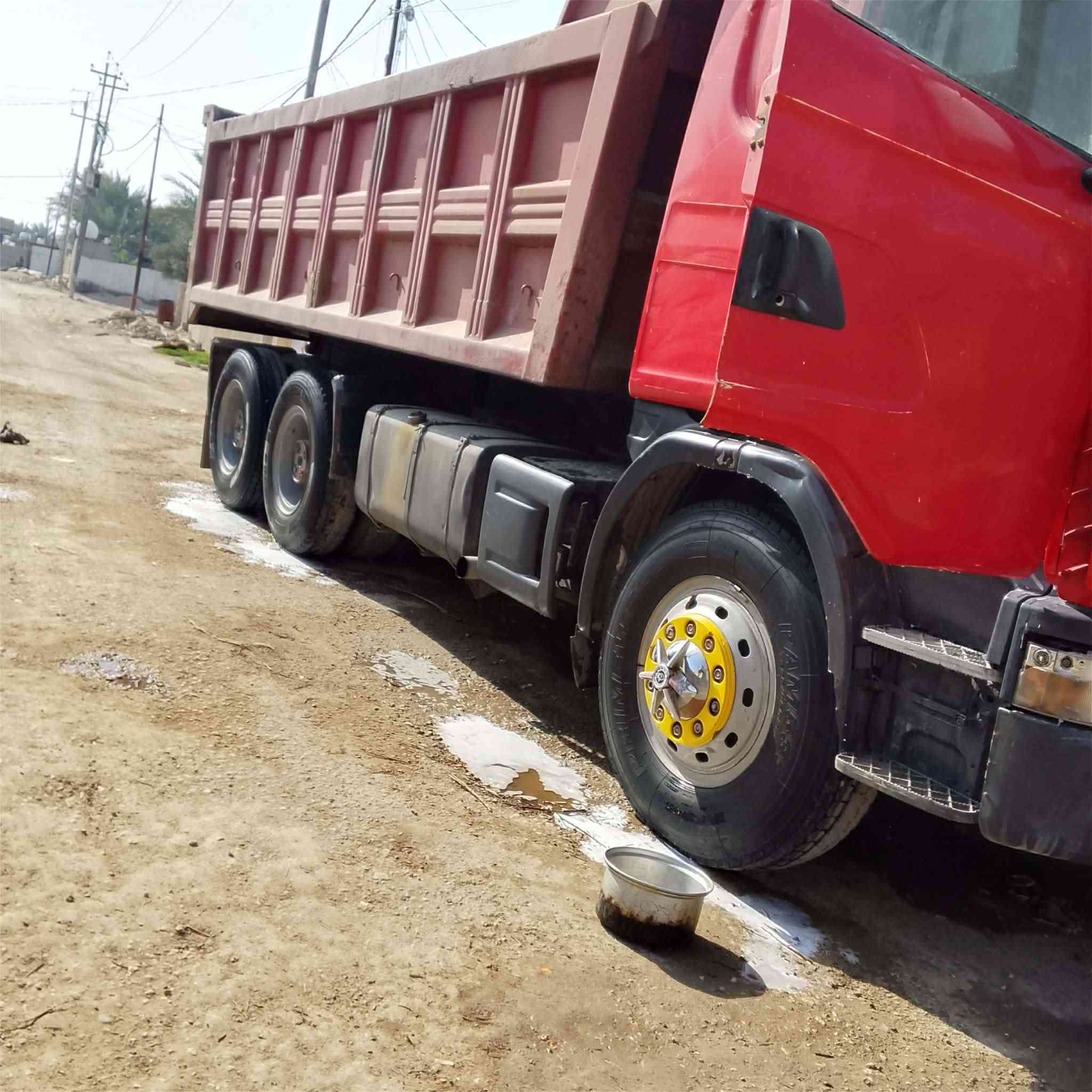 *********** السلام عليكم بومه للبيع مقفوله
