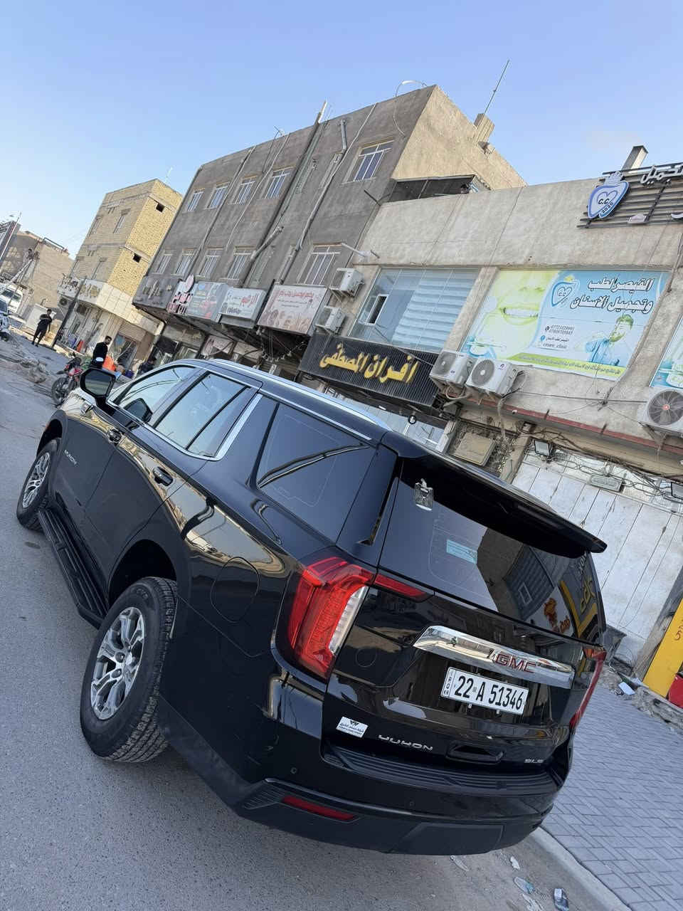 السلام عليكم
جمسي 2023 خليجي 
وكالة المنصور
ماشيه 100 الف
كفاله عامه فقط ملاحضه بسيط 
السياره جاهزه هزه جديده سنويه جديده 
السعر 445 وبيهه مجال 
***********
