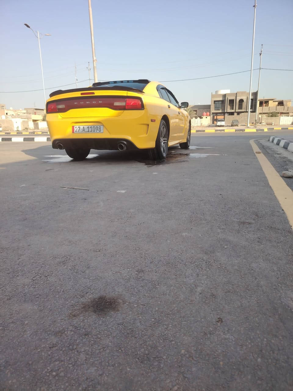 السلام عليكم للبيع جارجر 2013 رقم ذي قار بسمي مصفره هيه ومرور  كير ماوس شفتات ستيرن داخل عسلي  ويل، 18 خليجي سياره محدثه دعاميات ودوس SRT  مكينه كير اكسن خير من الله  تخم تاير جديد حداديه خلفي امامي جديد منضومت فريز كامله  سياره مال جناي ما ناقصها الف  سياره حلوه وحله من صور بيها جاملق وباب جهت العبري  فقط  السعر 145 وبيها مجال بصيط  مكان كوت  مكلف بل نشر  لتصال على رقم ***********
