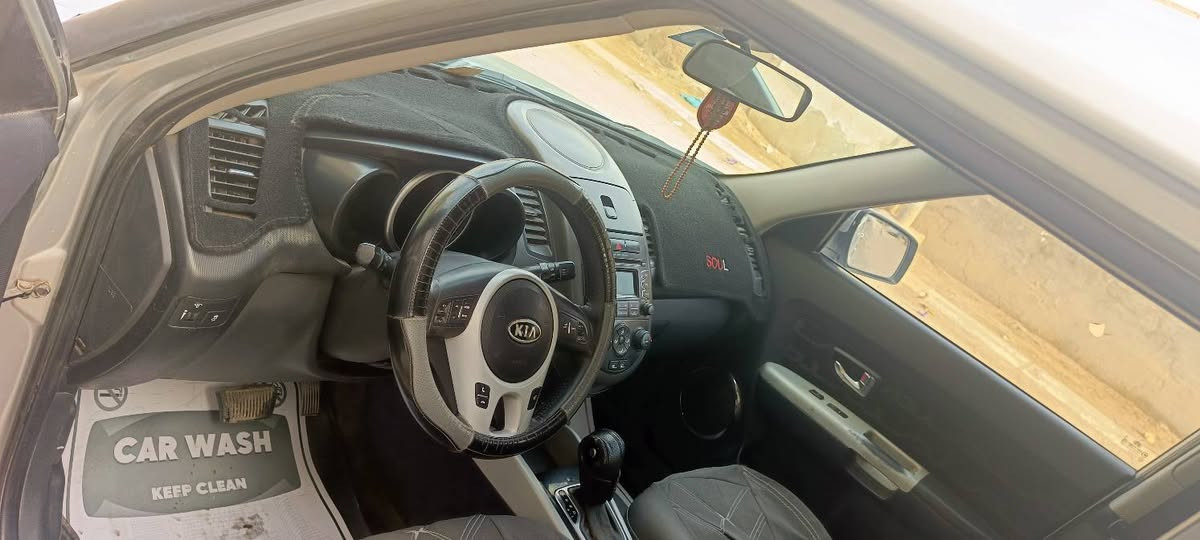 السلام عليكم صول موديل 12للبيع مكينه 2000 دوش رقم دولي بابل باسمي صبغ بنيد وجامرلغ وتبديل باب الصدر ماشيه 153
للاستفسار***********
