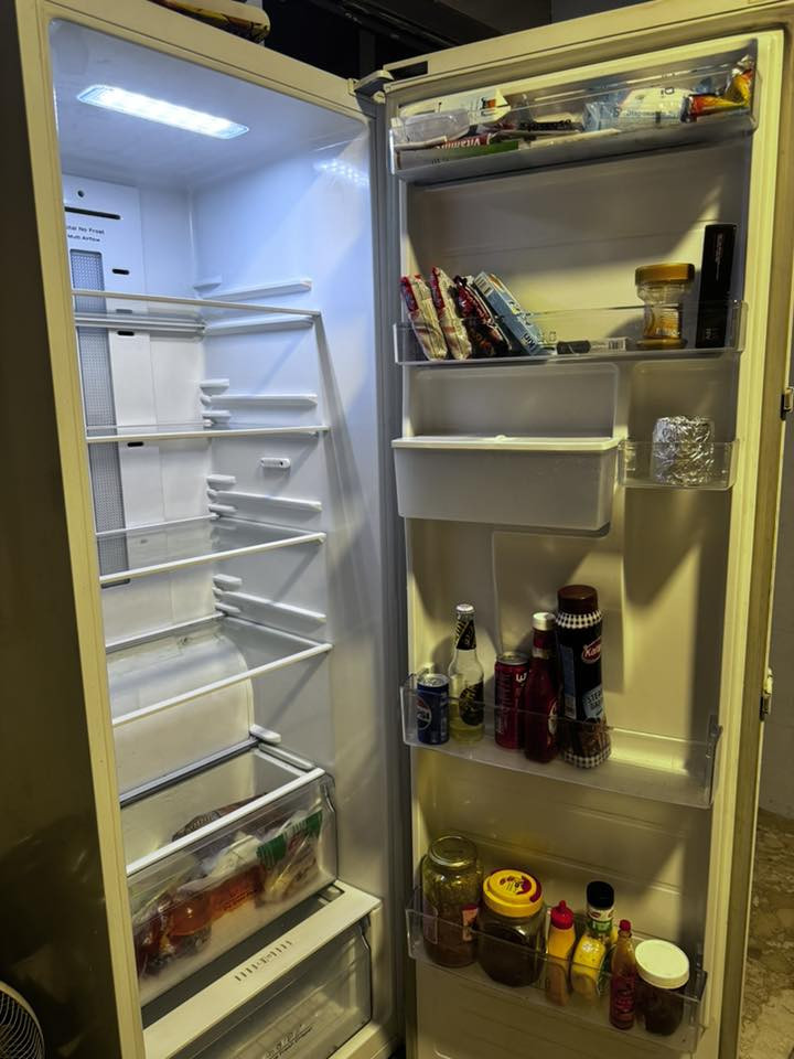 ثلاجة هايسنينس سوبر فريش نضام تبريد وبيها براد مي
السعر 300 ارتقاعها 200 سم
للاستفسار ***********
