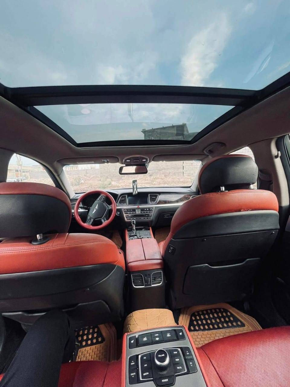 جنزز 16 رويل اعله فه كصه جنطه سياره جازه طخم تأير حداديه تبريد تدفه كله شغال مكينه كير كفاله
تؤئم جاهزه من كلشي المكان ميسان
غير متواجد بلفيس
***********
