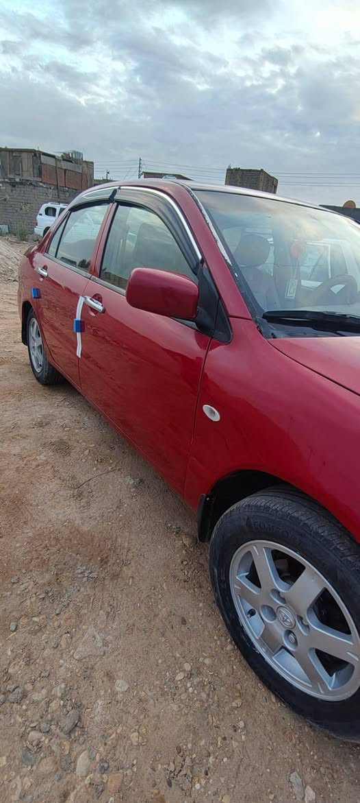 السلام عليكم ورحمة الله
متسوبيشي لانسر للبيع 
الموديل 2008
وارد خليجي
بيه ضربه بسيطه بلجاملغ الخلفي
مصبوغه عام للجماليه فرن 
دشبول صاج غرفه نضيفه
ادك عدك جرس ب 120 
سنتر لوك
بلوجكتر بلادي
ويل كب اصلي 
محرك 1500 مكفول كير مكفول
صدر امامي وخلفي جديد 
للتواصل *********** .. ومازنجر
السعر 72 وبيه مجال
