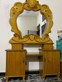 غرفة نوم • نظيفة ٩٠٪ • بغداد الشعب