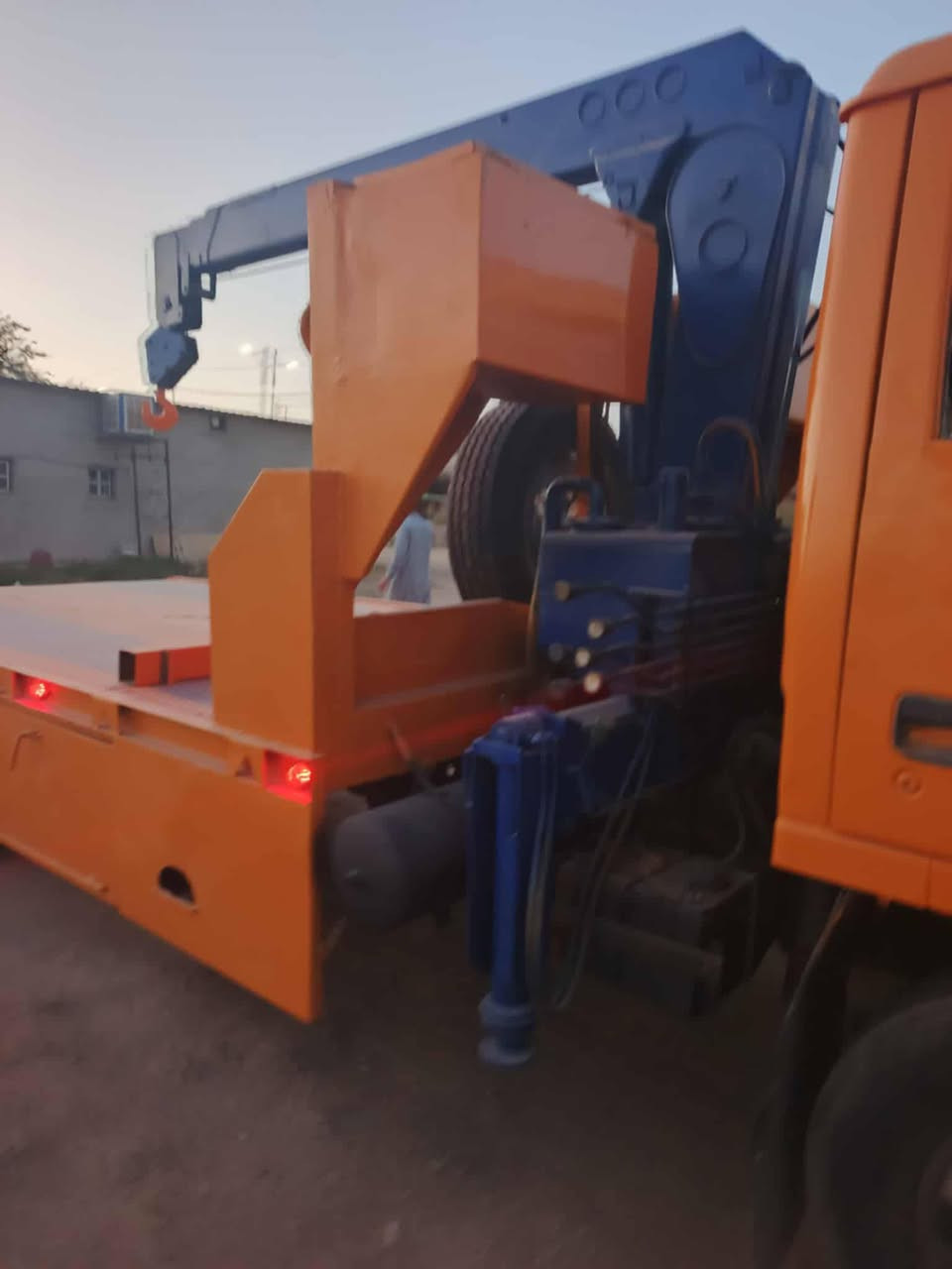 للبيع هونده موديل 1997 رقم بغداد بسمي اني الشرعي باقي التفاصيل اتصل على الرقم او راسلني واتساب ***********
