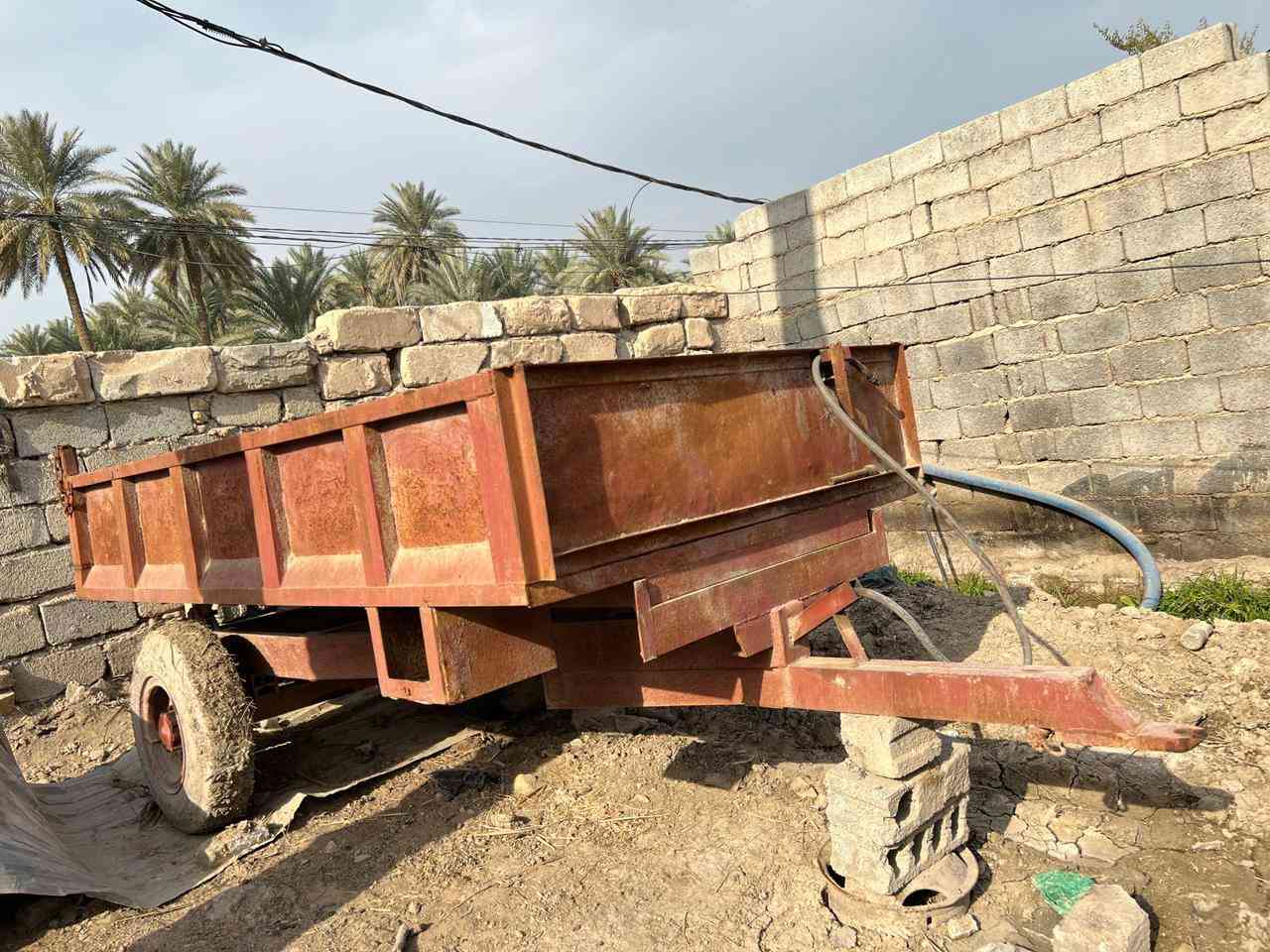 عربانه حدادي للبيع مكانه كربلاء الحسينية ***********
