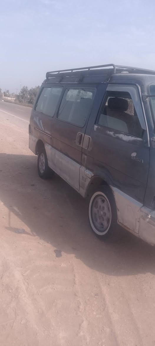 سلام عليكم كيا بسته موديل ٩٤ سنويا نافذه مكينه كايمه كير أكسل تمام شواصي شركه مشاهده جوه سائق مصلح وباقي سياره جاهزه سعره ١٦ وبيه مجال عليه ٢٤٠ هيئة مرور ما عليه راعيه موجود قريب عليه


**إذا كنت صاحب هذا الإعلان وتريد حذفه لأي سبب، رجاءا أرسل رسالة إلى الدعم الفني**