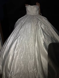 بدلات عرس • قطعة • توصيل