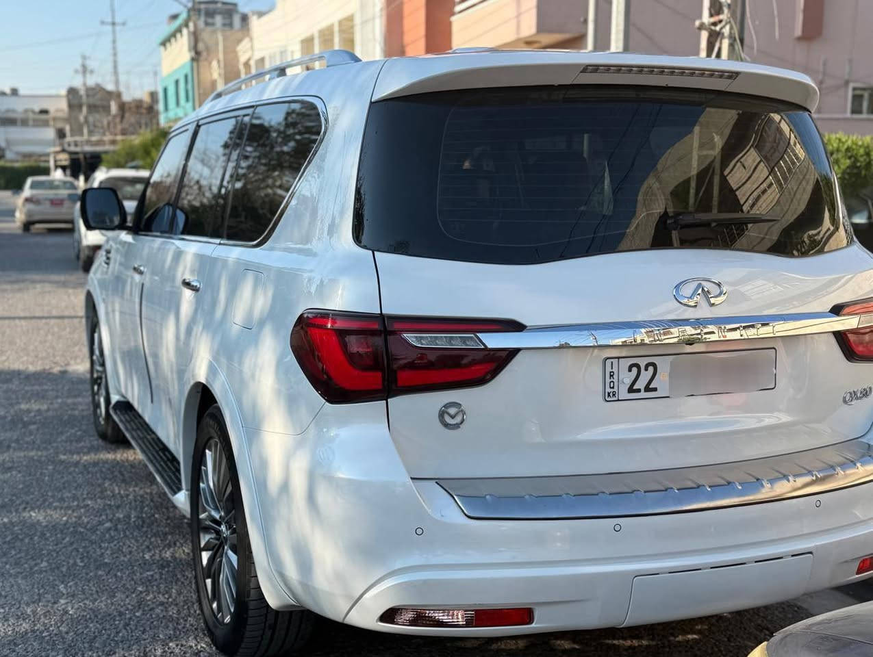السلام عليكم 
🔹انفنتي ( QX 80 ) خليجية  
🔹 موديل /  ٢٠١٩ خليجية داخل مشمشي .
🔹 عداد المسافة /  ٨٥ الف كم  
🔹السيارة كفالة عامة شخط صبغ 
بارد قليل باب خلف النفر كفالة من كل شي حتى الدعميات كفالة كير و محرك بشرط ممفتوح 
حدادية و تايرات جديدة سنوية جديدة تحويل ثاني يوم .
🔹مواصفات السيارة معروفة فول للاخير .
(فتحة ، ثلاجة ، خمس كاميرات ، مراية كاميره ، VIP ،
شاشات DVD ، تحكمات ستيرن ، اغراض بلاد ، 
صندوق كهرباء ، وضعيات سياقة ، زنون بلاد ، كار بلاي )
🔹للاستفسار / ***********📱

