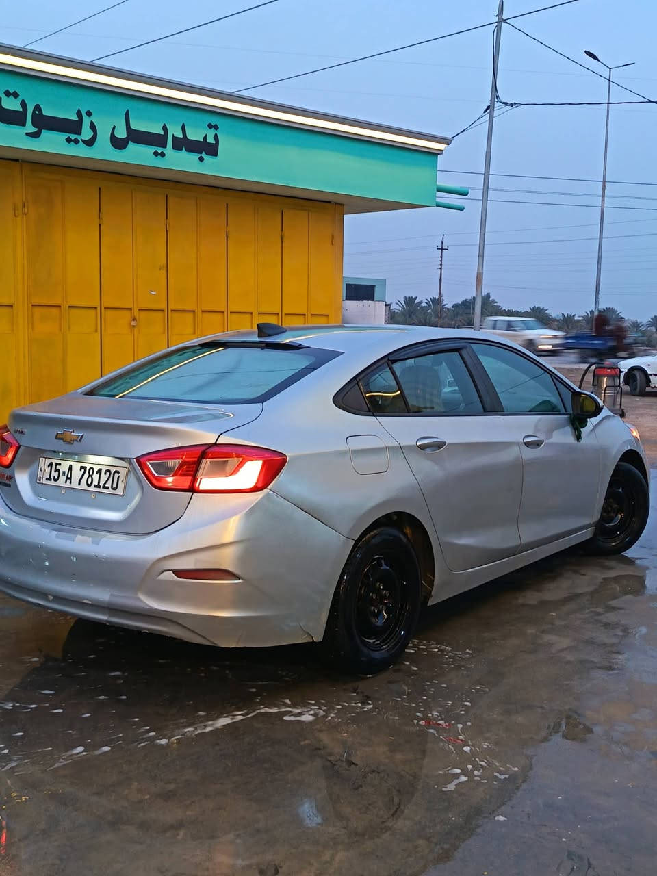 شوفرليت كروز موديل 19 بيع او مراوس 
حادثها امريكا باب وجاملغ بدون عابر
سيارة كاملة ما نقصها شي تفاصيل اكثر بالخاص 
***********
