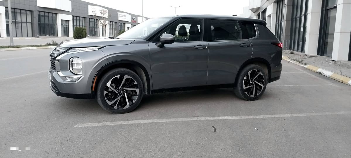 ***********_***********ڤایبەر واتسئاپ
 میتسیۆبوشی ئاوتلاندەر2024 SEبۆفرۆشتن   
مەکینە 2.5Lتاك ئەکسل حەجم گەورەی فاملی
 سێ ڕیز کوشن تەبرید مەرکەزی تەنها13هەزارمایل ڕۆیشتووە مواسەفات ڕاداروخەتی جادە
  گێڕ ئۆتۆماتیك5مۆدی لێخوڕینی هەیە دەبڵ گێڕ پادیل شێفتەجام کارەبا ئاوێنەکارەبالیدو بلاجیکتۆر سوکان ڤۆلیۆم تحدید سورعەئیکۆنۆمی وسپۆڕت تراکشن کۆنتدۆل تەبرید دووزۆن کوشن نیوجلد کوشن هیتەر بۆیاغ بۆنیت وچەمەلەغی بۆیاغە 
تەحویلوغرامەبەشەرت(شار..سلێمانی)
بۆنرخ پەیوەندی بکەن لەخزمەتام
ڤایبەر واتسئاپ‌*********** -- *********** السليمانية, العراق
