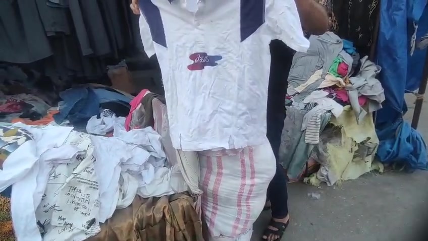 اهلا وسهلا بكم  
تيشيرت 👕رجالي شبابي وووبسعر مناسبة جداً جداً 🤵‍♂️👚🧥👖👚 
ذوق راقي  ونظافة وموديل 
العنوان شارع 13 بظهر محلات حجي عباس قرب محل حيدر ابو البيسكلات وقصاب صالح وعطارة اابو فاطمة


**إذا كنت صاحب هذا الإعلان وتريد حذفه لأي سبب، رجاءا أرسل رسالة إلى الدعم الفني**