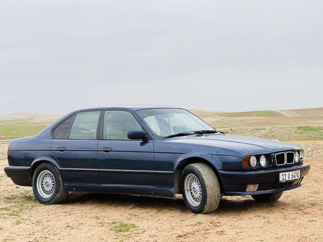 للبيع 📍
السلام عليكم اخواني أرجو منكم قراءة جميع الكتابة عن مواصفات السيارة 

ومن ثم الاتصال  والاستفسار 

‏مكان السيارة الموصل ( ناحية زمار)￼

***********

***********

بي أم BMW

سيارة حجم اصل 525

موديل1993 + وارد يـابـاني

سيارة صبغ عام فقط للجمالية 

لايت زيـنون 

اللون ازرك نيلي

مواصفات السيارة

‏سيارة حلووه

أربع جامات كهربائي 

كشن ‏عادي￼

مرايات كهربائي

تخم تايرات ويل خليه

تبريد شغال

سياره مكفوله من حادث من ضربه 

صدر خلفية امامي كلشي حدادية جديد 

سيارة ما بيه برغي نقص كلشي على البلاد واضح 

موجود صورة كامل للسيارة 

شرط التحويل ثاني يوم 

سنوية جديدة2027 

رقم دولي بـ أسمي 

مامتواحد عالفيس وماسنجر 

السعر 65 وبيها مجال
