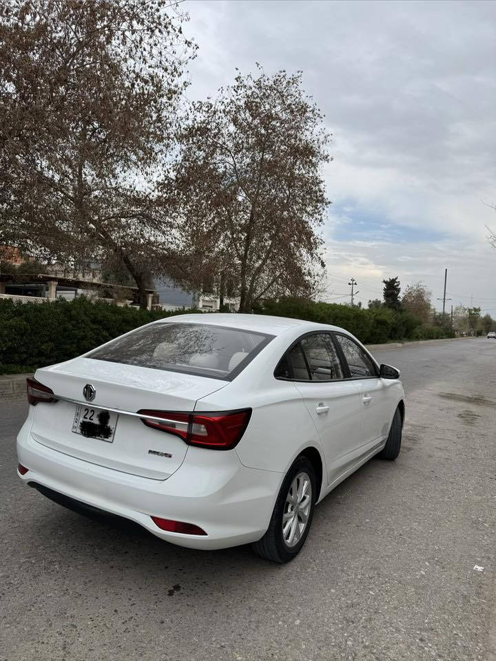 MG5 STD+ 2024
سفری شەریکەی هەولیر 
٣١.٠٠٠کیلۆمەتر رۆشتوە 
٢جالغی پارجەی رەشە ٢پەلەشی ساردە 
هەموو گیانی بەشەرت 
٩٤.٠٠٠$و کەمەک مەجالیشی تیدایە 
***********
