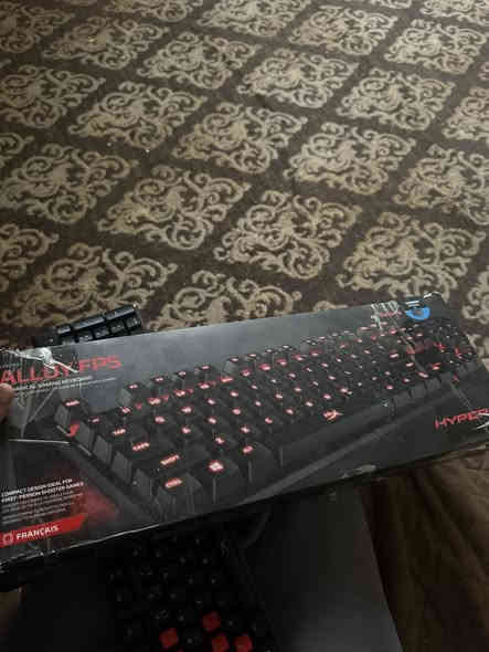 ‏للبيع كيبورد  HYPEP YPX￼ ‏ميكانيكي سوج ازرك السعر 35 للاستفسار رقم الهاتف *********** مكان بغداد الدورة
