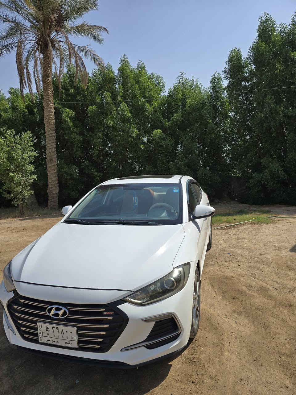 السلام عليكم
النترا خليجي سوبر 2018 فول عدا البصمه مكينه 2000 
السونار موجود مع الصور رقم بغداد بأسمي مداور مباشرتا 
مكان السياره الديوانية قضاء الحمزه الشرقي
***********
