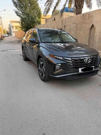 سيارة توسان موديل ٢٤ وارد امريكي الحادث باب الجنطة الخلفي مصلح فتحة با...