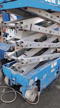 مصاعد كهربائية شحن أمريكا ٦ متر بغداد باب الشيخ مقبرة الغزالي محل سعد ...