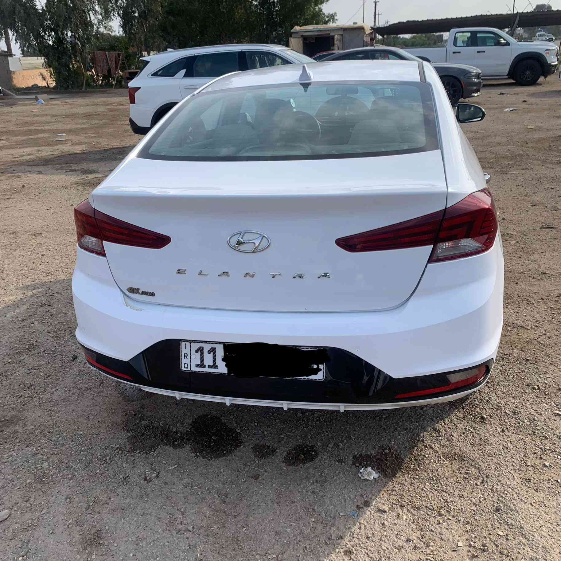 السلام عليكم 
النترا 2019 خليجي فول مواصفات ١/١
بصمه 
كير و مكينة كفالة عامه 
مكاني بغداد 
***********
