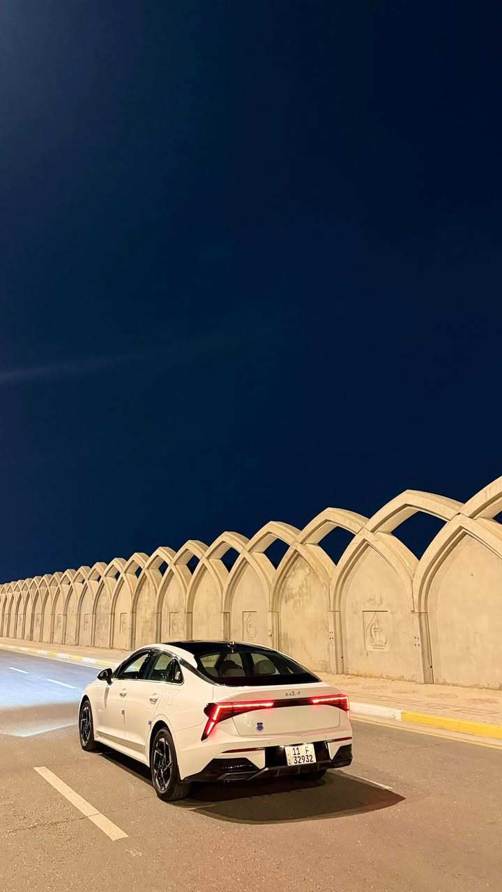 السلام عليكم
للبيع K5  خليجي مديل 2026 بنراما

ماشيه 16 الف 

بيه بارد باب الخلفي 

السعر 228$

مكاني كربلاء 

***********
