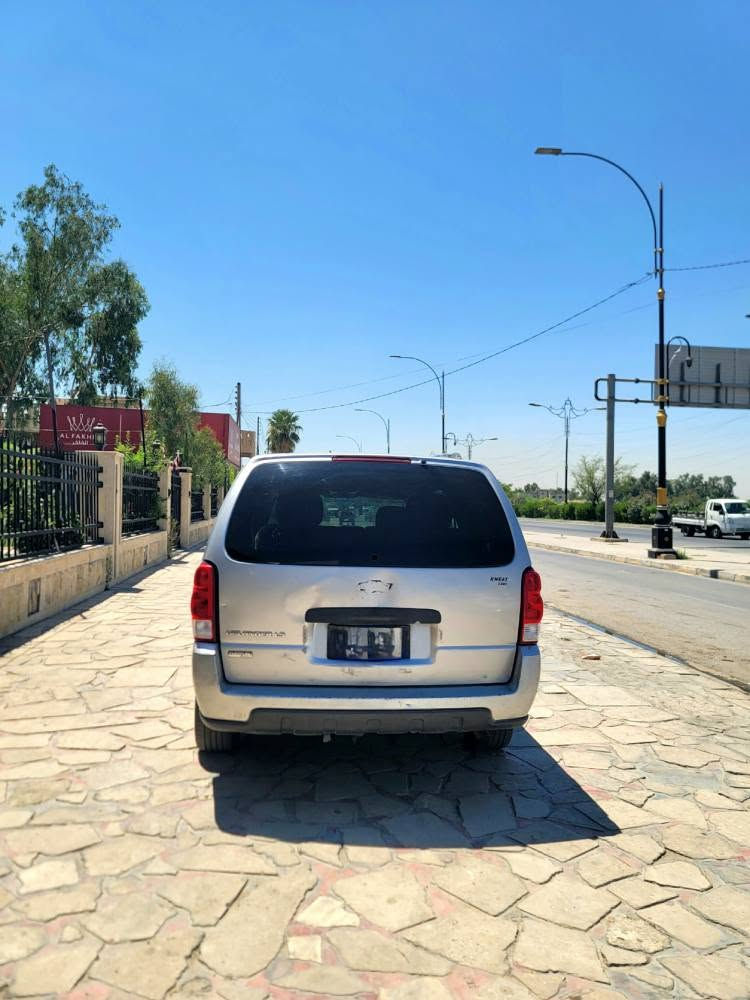 شوفر ليت بلاندر السيارة موديل ٢٠٠٨  
نضيفا ومكفوله من الدعامي للدعاميه رقم نينوى جديد والسنويه جديده وشرط التحويل 
السيارة ٦سلندر محركها ٣٩٠٠
موقع السيارا موصل 
للتواصل ***********واتساب 
رايدها ٨٠ موصل, نينوى
