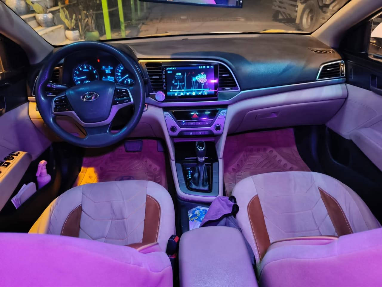 النترا سوبر 2019 خليجي ماشيه اقل ل 100وسونار السياره موجود بل صور مكينه 2000 دوش مبدل بنيد فقط وسعرها 142 مكانها النجف الاشرف
ورقم صاحب السياره ***********
