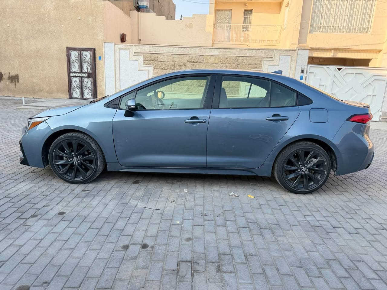 محرك 2000 بانزين 
محرك كفاله والكير بيه تعريگه بس ما ينقص 
سياره ماشيه 40،000 k/m
رقم اربيل باسم كردي
سياره حادثه موضح بالصور بيها راس شاصي معدل بدون تبديل ولا كص ولا لحيم 
سعرها 128 وبيها مجال قليل
*********** البصرة, العراق
