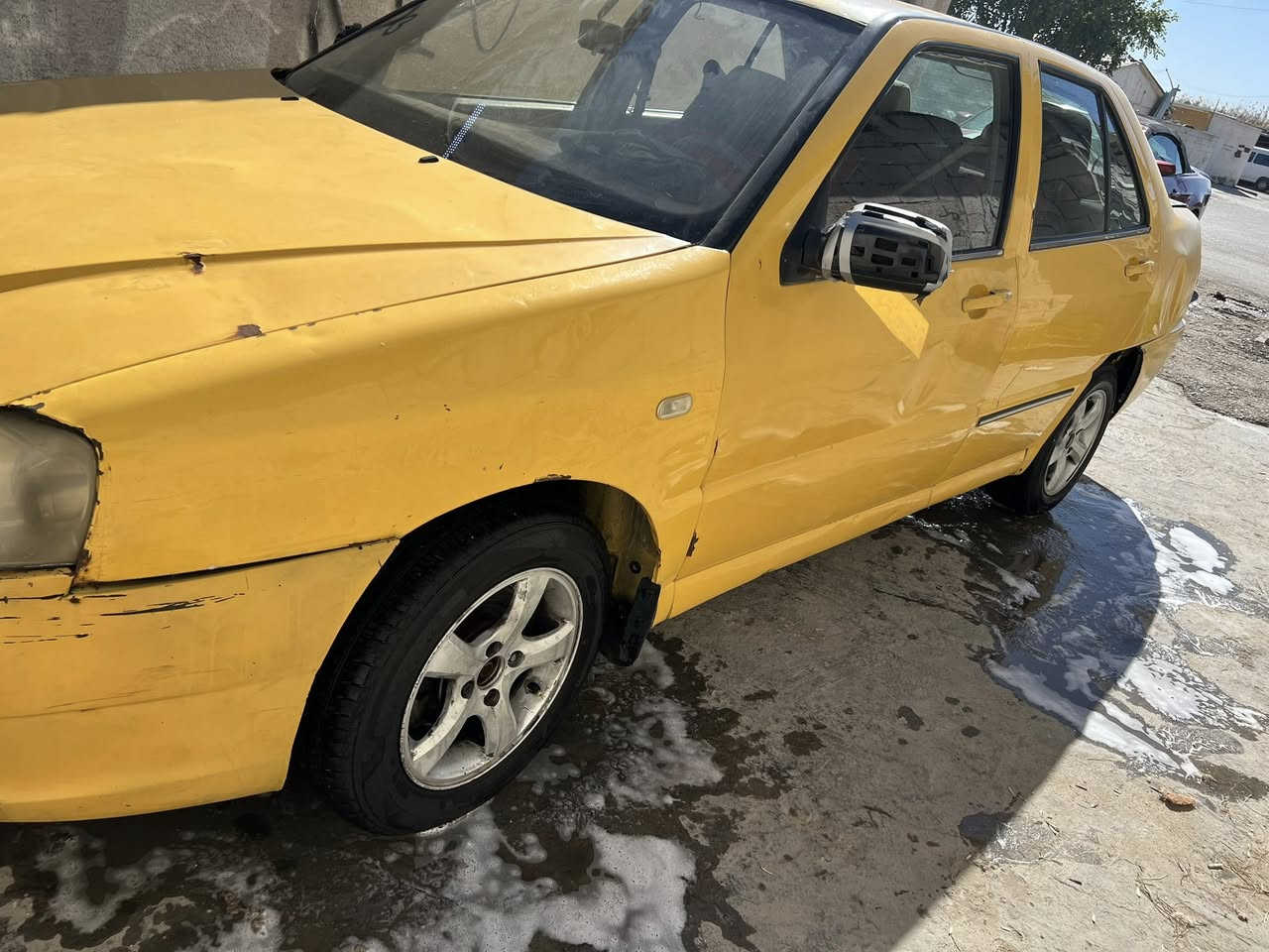 السلام عليكم  سيارة شيري كوين 2013 مكفول كير ومحرك  كشر مكفول  من اي ضرر     مكاني بغداد  التاجيات قرب المرور والسعر ٢٠بيهه مجال بصيط   الرقم ***********
