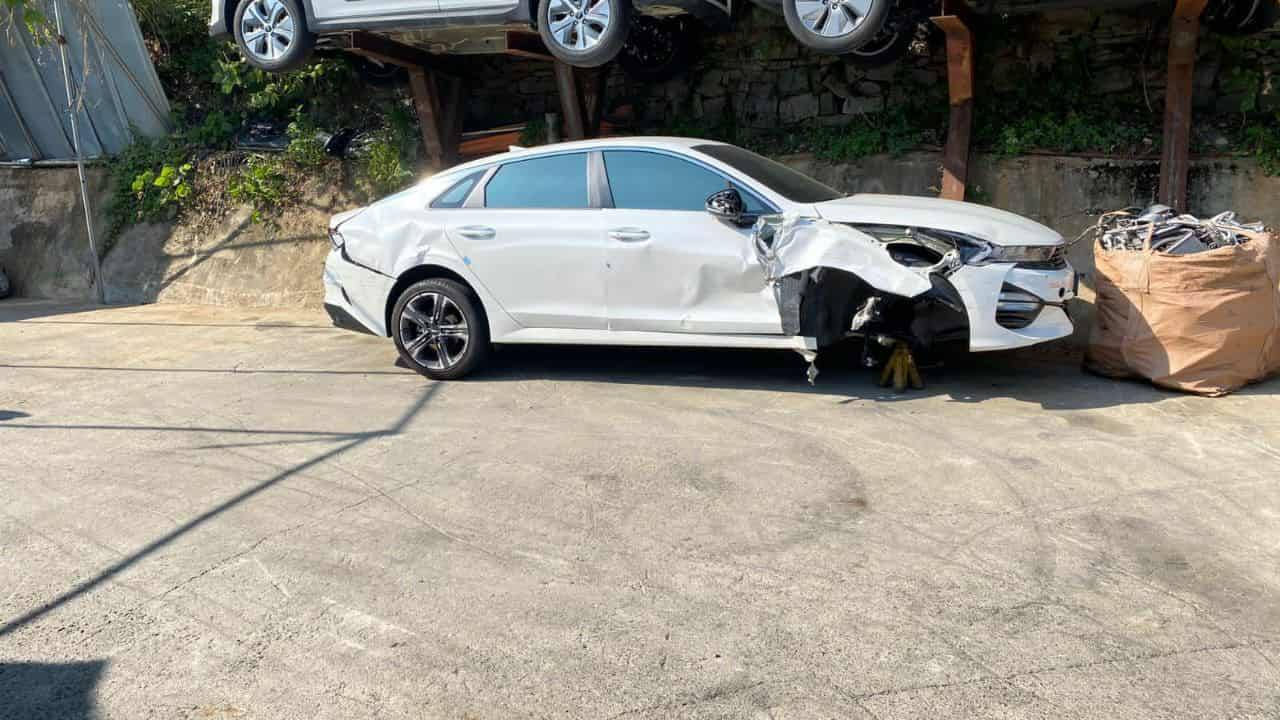 السلام عليكم
كي فايف 2022

وارد كوري اصل بانزين

طلب خاص فول مواصفات

مكينه 1600 تيربو

حساسات اماميه خلفيه

رادارات اربع جهات

كشنات جلد تحكم كهربائي تدفئه تبربد

شاشه كبيره + بصمه

تشغيل عن بعد

كير ماوس 

رقم قادسيه معوقين

باقي سنتين للحجز

ديوانيه / المركز
السعر /155 وبيها مجال 

***********

***********
