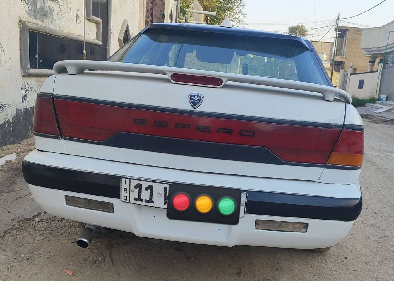 سياره دايو موديل 95 للبيع رقم بغداد *********** ما متواجد على الفيس اوتوماتيك
