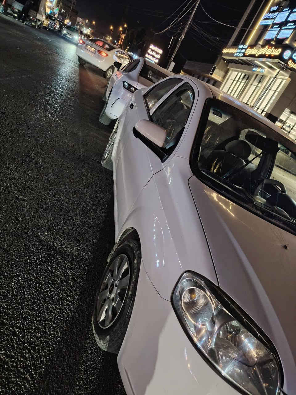 يالله سلام عليكم افيو للبيع موديل 2010الشركه العامه محرك 1500محرك مفتوح وليس مسكر امريكي اربع جام كهربائي سياره نضيفه وخير من الله سونار موجود بيهه شغلات بصيطه اتصل وبيك خير ودلل مكان السياره بغداد العامريه ‏‪***********‬‏ ابو يوسف
