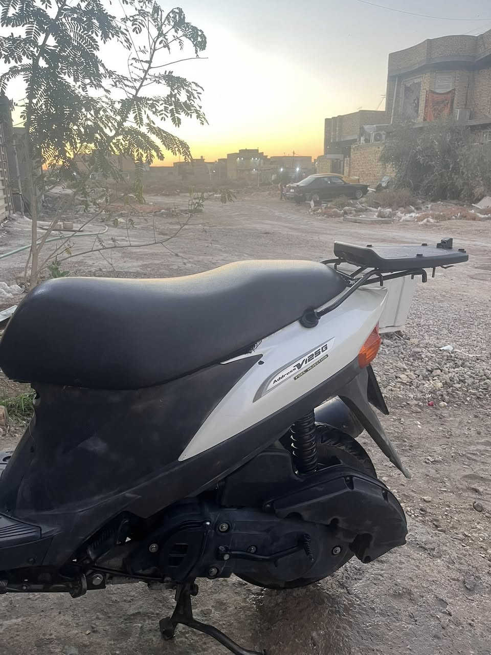 سلام عليكم حبايب ادرس قديم نزلتها من الرمبه وماطالع بيها بلبيت ماشيه٢٢ الف مكفوله كفاله عامه من كلشي بدون استثناء كلها بلادي برغي تجاري مابيها  دراجه بالكارتون بعد احلى  بالواقع رقمي*********** بيتنه بلخاجيه   ملاحظة بس الوياله تزويد والباقي كله بلادي  نضافتها١٠٠٪؜
