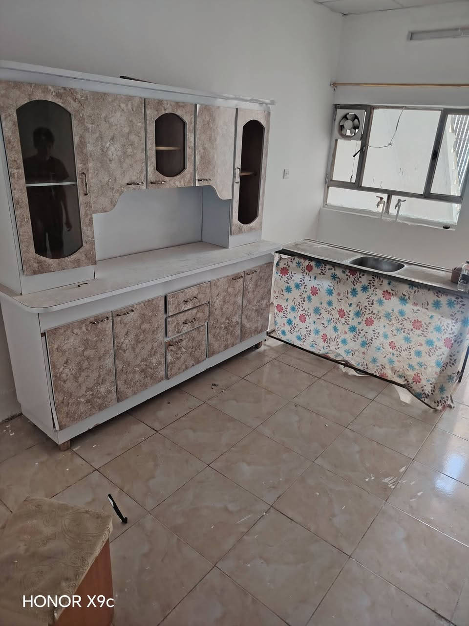 أغراض للبيع أسعار مناسبه الشراي يجي خاص مو بس يعلق


**إذا كنت صاحب هذا الإعلان وتريد حذفه لأي سبب، رجاءا أرسل رسالة إلى الدعم الفني**