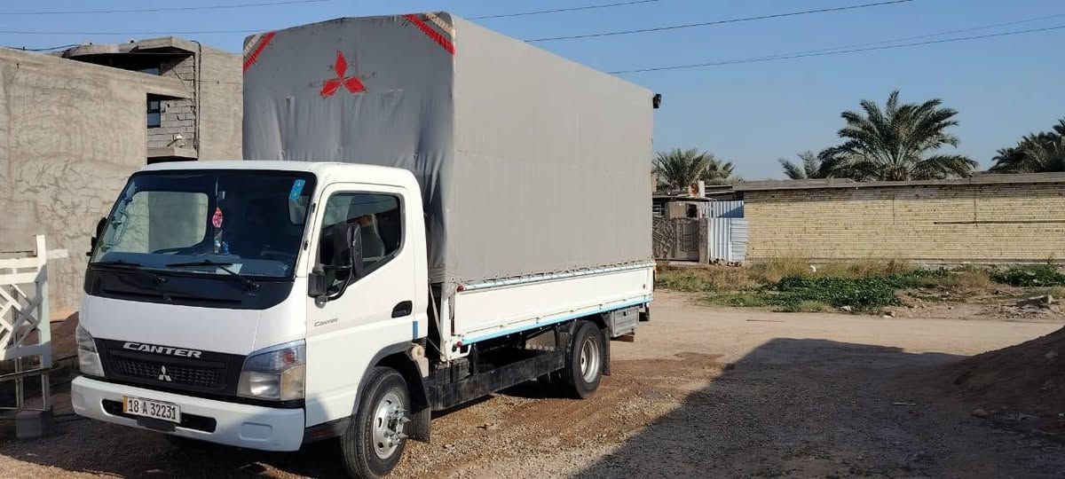 السلام عليكم اخوان كنتر ١٣ سياره جديده تخم تاير جديد صارله ٢٠يوم من شديته كير محرك .اكسل مكفول السياره جديده زلغ مابيهه اترايك بصره اربيل رقم بابل انكلزي اربعه طن ثاني يوم تحويل الاتصال ***********
