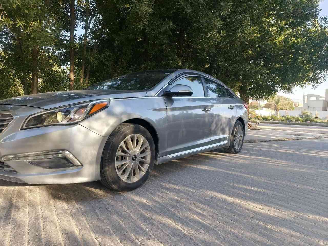 سلام عليكم للبيع سوناتا موديل 15رقم أربيل دولي بسمي سنويا لل31 
مواصفات السياره فول واحد عله وحد VIP
بانو راما
بصمه
تحكم ستيرن تدفئة 
كشنات تحكم جلد تدفئة
تبريد قطعتين 
برد خلفيه
لايت عدسه
ويل كب كروم
جام أوتو
مري شفط
سبورت دبل صالنصه

سياره جاهزه مكينه كير حداديه تخم تاير جديد
سياره بيه مكانات صبغ ابيع حزام مابيه أي ضربه داخل
تكم شواصي حوض كفاله
السعر 97وبيه مجال 
مكان السياره نجف حي الميلاد
للتواصل ***********
