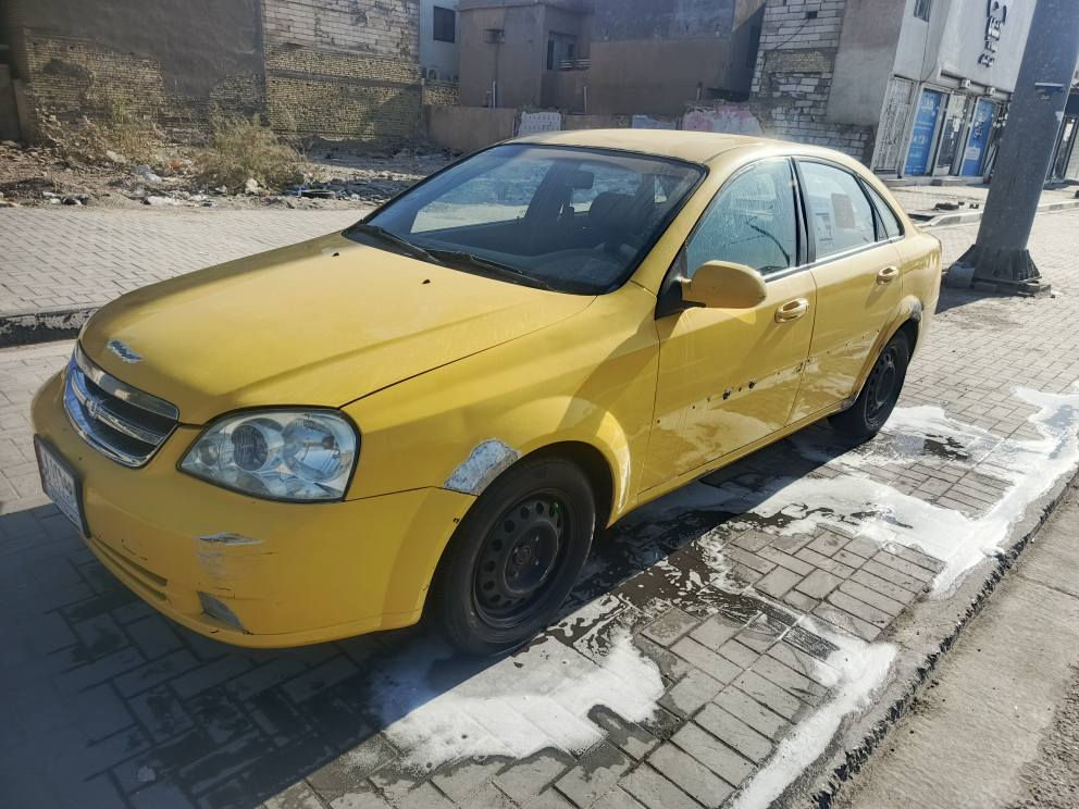 سلام عليكم وبترة لبيع سيارة موديل 2012 سيارة مكينة كير تبريد كفالة بيهة بس جاملق امامي سيارة شوف لعين سيارة مسمكرة وكاملة بس علة صبغ  سيارة تحويل عنوان البصرة  مفقية أو مراوس ونطي فرق حسب لقناعة رقم لهاتف ***********8 سعر 55 البصرة, العراق
