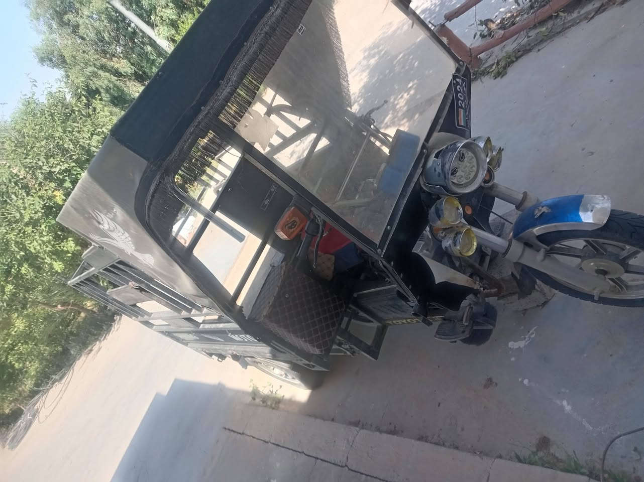 البيع سعر خاص
بو فروشتن ***********
