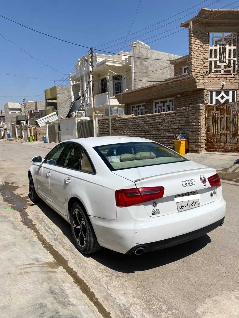 اودي A6 موديل 2012
محرك 6V (صوت چكچكة بالمحرك) 
تبريد 3 قطع 
مقاعد جلد ميموري تحكم كهرباء 
فتحة سقف بانوراما 
السيارة فول الفول من ناحية المواصفات 
سعرها 7،600$ قفل ، وحگ الجية علية 
راسلني ادزلك السونار  ، مبدل بيها بنيد وبابين اليمين 

*********** .
