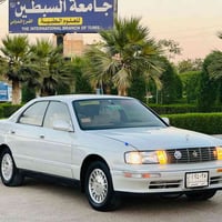 تويوتا كراون بطة • سيارة تويوتا كراون • كراون بطة • تويوتا • سيارة للب...