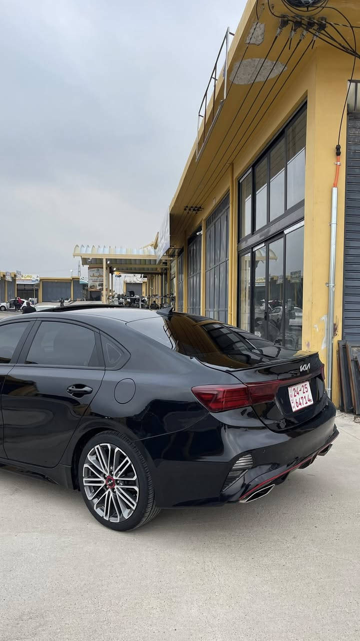 سلام عليكم كيا فورتيGTموديل2023ماشيه63mi بيها 7قطع صبغ أمريكي شرط الترقيم بجم كبس لايتات بيلادي سعر 135 بيها مجال رقم ***********
