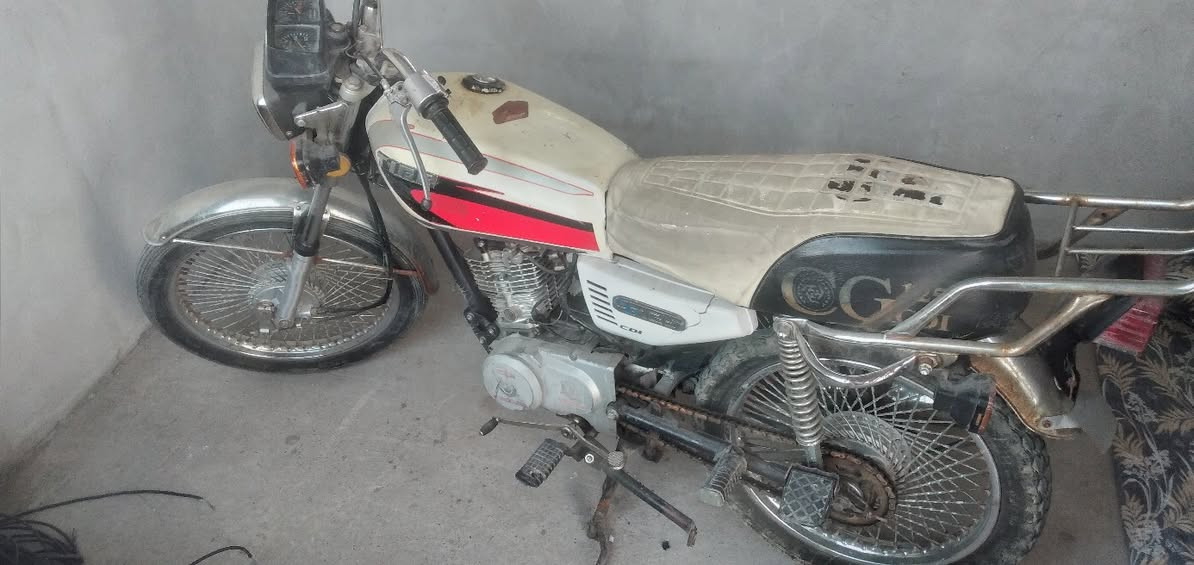 السلام عليكم ماطور بارت ايراني للبيع مكان الموصل الأيسر طالب ٣٠٠ الف وبي مجال


**إذا كنت صاحب هذا الإعلان وتريد حذفه لأي سبب، رجاءا أرسل رسالة إلى الدعم الفني**