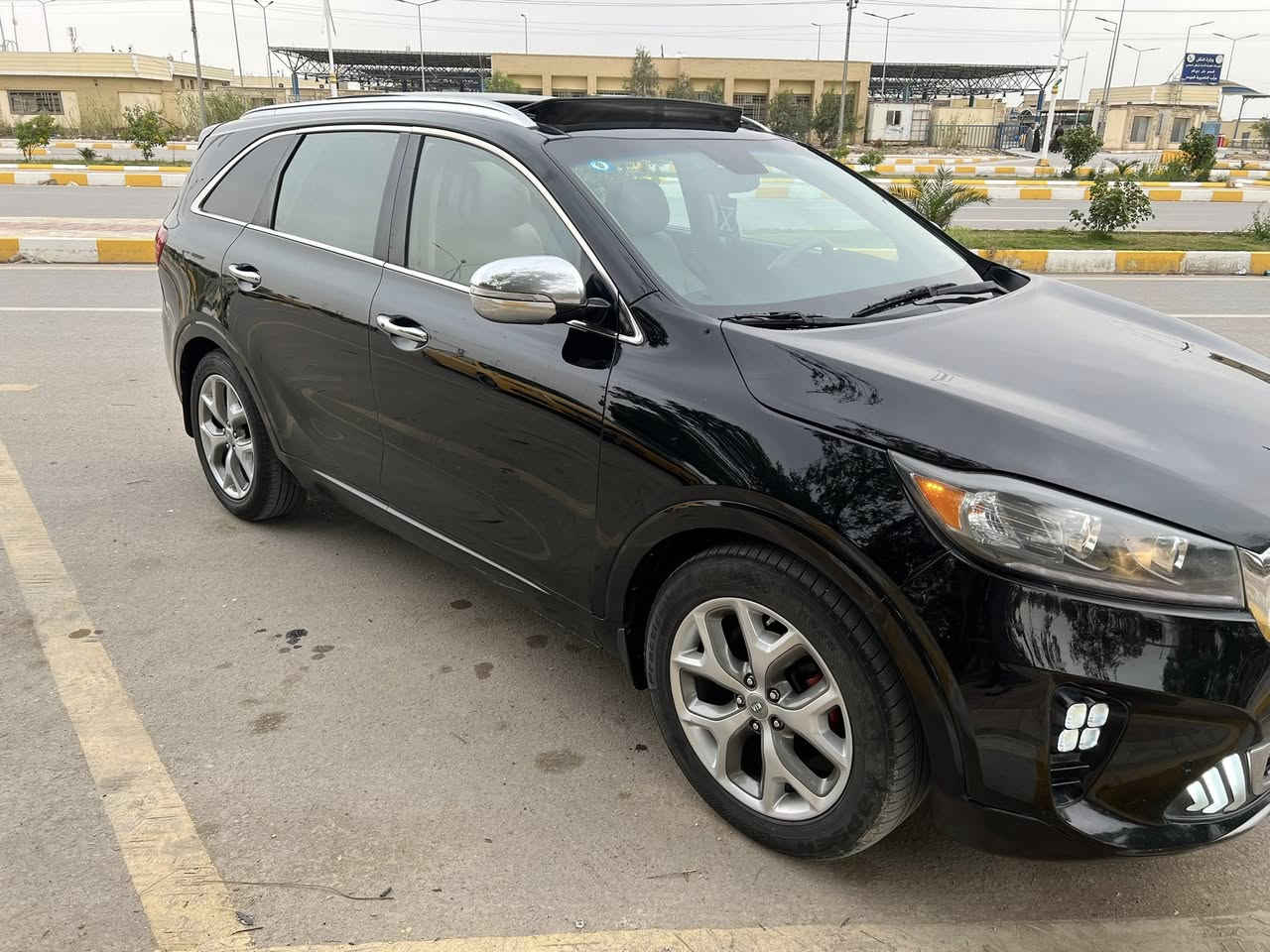 كيا سورنتو موديل 2016 امريكي
فول مواصفات 1/1 بانوراما
تبديل جاملغ فقط
بدون ارباك
رقم ذي قار بسمي
ماشيه 168 الف ميل
تبريد 3 قطع
7 راكب
6 سلندر
كشنات جلد
كامره خلفيه دواره 360 درجه
اشاير بالمري
السعر، 175 وبيه مجال 
مكان السياره ذي قار الناصريه
رقم 
***********
