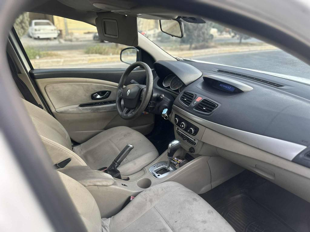 رینو مکیان2012
کیرتوماتیک مکینە16زنجیر
تەنیا بونیت سبوغ هەندیک ساردی هەیە
رقم تازەیە سنوی2024
سعر53گەلاو مجال
ژمارە موبایل***********
عربــــــــــی 
رینومیکان 2012
کیرتوماتیک محرک16زنجیر
فقط بونت سبوغ بیە شویە بارد
رقم جدید سنوی 2024
سعر 53مجال بسیط
رقم هاتف***********وتساب موجود أربيل, العراق
