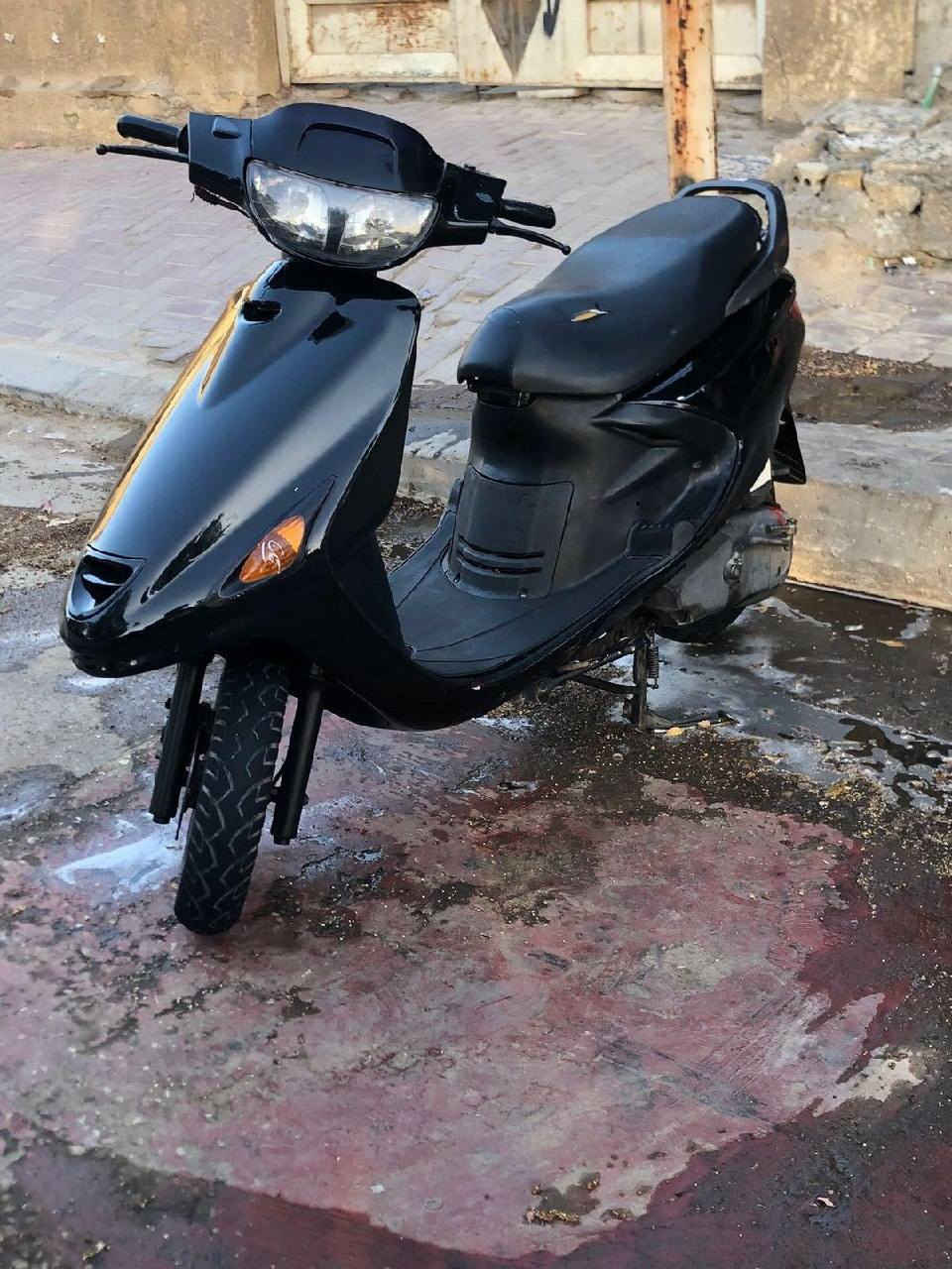 سلام عليكم
شباب عدي فراشه سوده للبيع مكسور بس الكفر الكدام مفطور مو كسر محرك بل جيس دراجه حلوه ونظيفه سعره 425 وبيه مجال للطيبين دراجه كله شغال  مكاني حي الرحمه ***********
