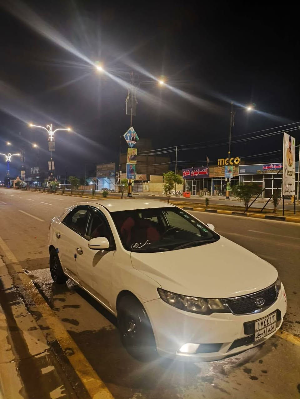 السلام عليكم سيراتوموديل ١١خليج محرك  1600دكشن عالي ست نمر حداديه ستين بالميه مكاني كربلاء الرقم  
معروضه 90وبيه مجال 

***********
