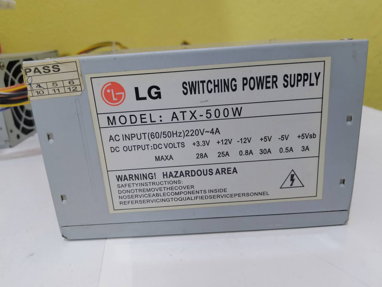 🔥 عروض الافتتاح من Houhi PC 🔥
متوفرة حالياً القطع التالية وبأسعار قفل:
✅ معالج Core i5 (جيل ثالث/رابع) نظيف وشغال 100%
💰 السعر: 25 ألف.
✅ رام 8 غيغا DDR3 قطعة واحدة (PC3L-12800U)
💰 السعر: 15 ألف.
✅ باور سوبلاي 500 واط (PRINCE) شغال وجاهز
💰 السعر: 20 ألف.
✅ باور سوبلاي 600 واط (بي صوت بالمروحة ورا دقيقة من التشغيل، يحتاج صيانة بسيطة)
💰 السعر: 10 آلاف (عرض خاص).
✅ محولة HDMI to VGA أصلية
💰 السعر: 5 آلاف.  المجموع الكلي (75الف)
📍 المكان: النجف (يوجد توصيل) 
📩 للحجز راسل الصفحة مباشرة. للتواصل (***********)
