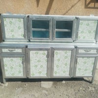 كاونتر مطبخ • متاح